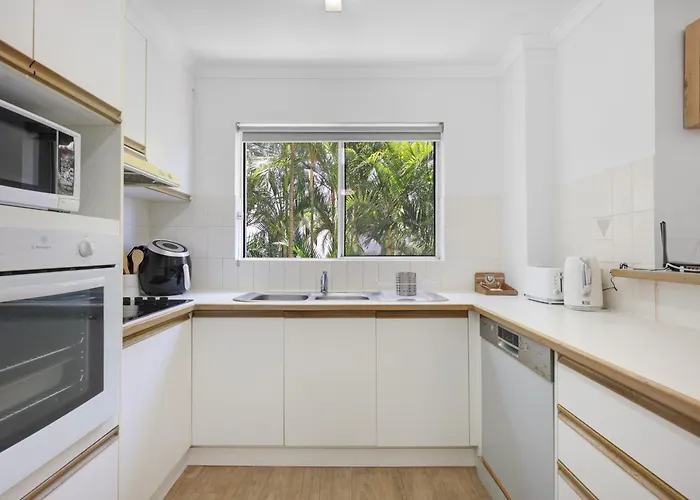 Chidori Court Aparthotel Gold Coast